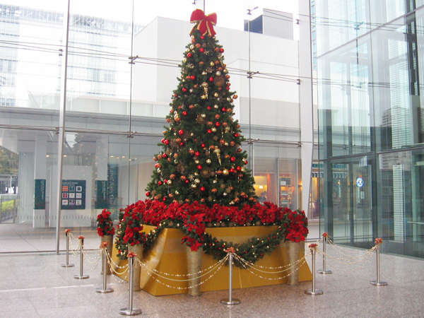 LAタワー(さいたま新都心) クリスマスツリー
