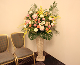 ホテル ニューオータニ パーティ 花 装飾