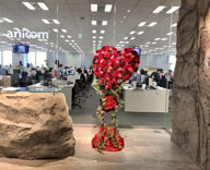 18 西新宿 アニコム 損害保険 株式会社 造花 バレンタイン 装飾