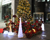 新宿 新宿マインズタワー クリスマス装飾