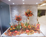 19 大阪市 企業 エントランス 造花 アレンジメント 装飾 SEASONS