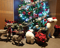 22 大阪 市内 マンション ロビー クリスマス 装飾 物件 内容 オリジナル デザイン 予算 企画 気軽 問い合わせ SEASONS 事例