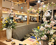 24 調布市深大寺 店内 季節装飾 造花 季節アレンジ hitotoki 事例