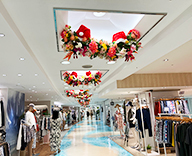 25 西銀座 館内　館外 ガーランド 南国風クリスマス 装飾 SEASONS 事例