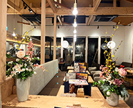 26 国分寺 店内 造花アレンジ フェイクアレンジ 季節アレンジ hitotoki 事例